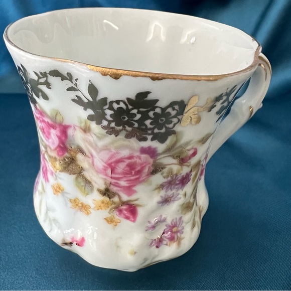 Three Vintage Hand Painted Expresso Cups - Picture 7 of 7